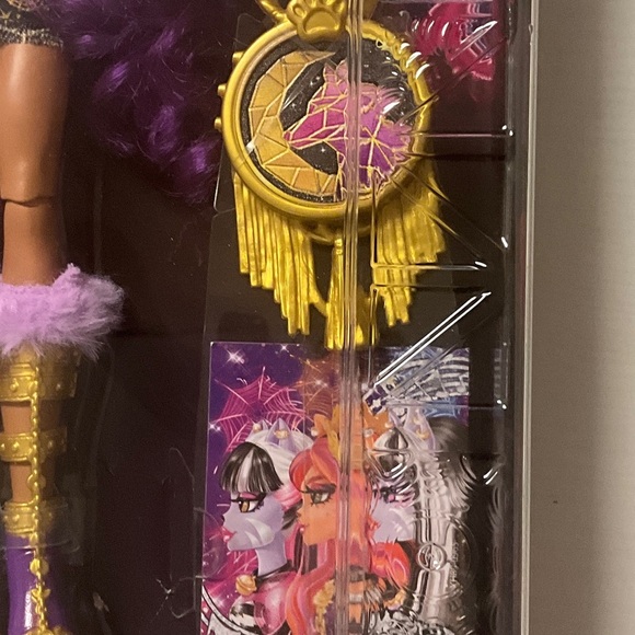 Monster High Doll with Purple Hair and Gold Boots - Picture 2 of 3